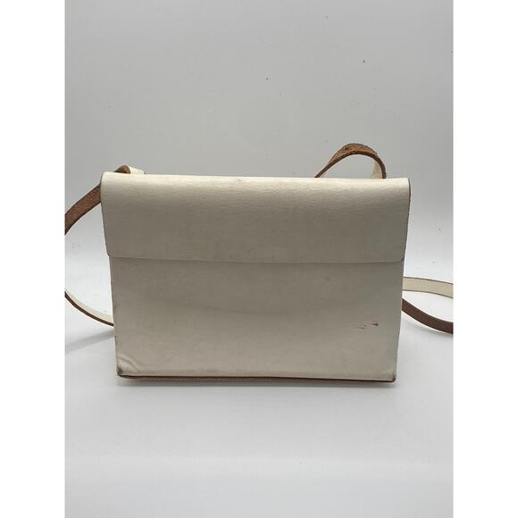 COS Women’s Cream Leather Magnetic Closure Crossbody Bag SZ OS - Picture 1 of 12
